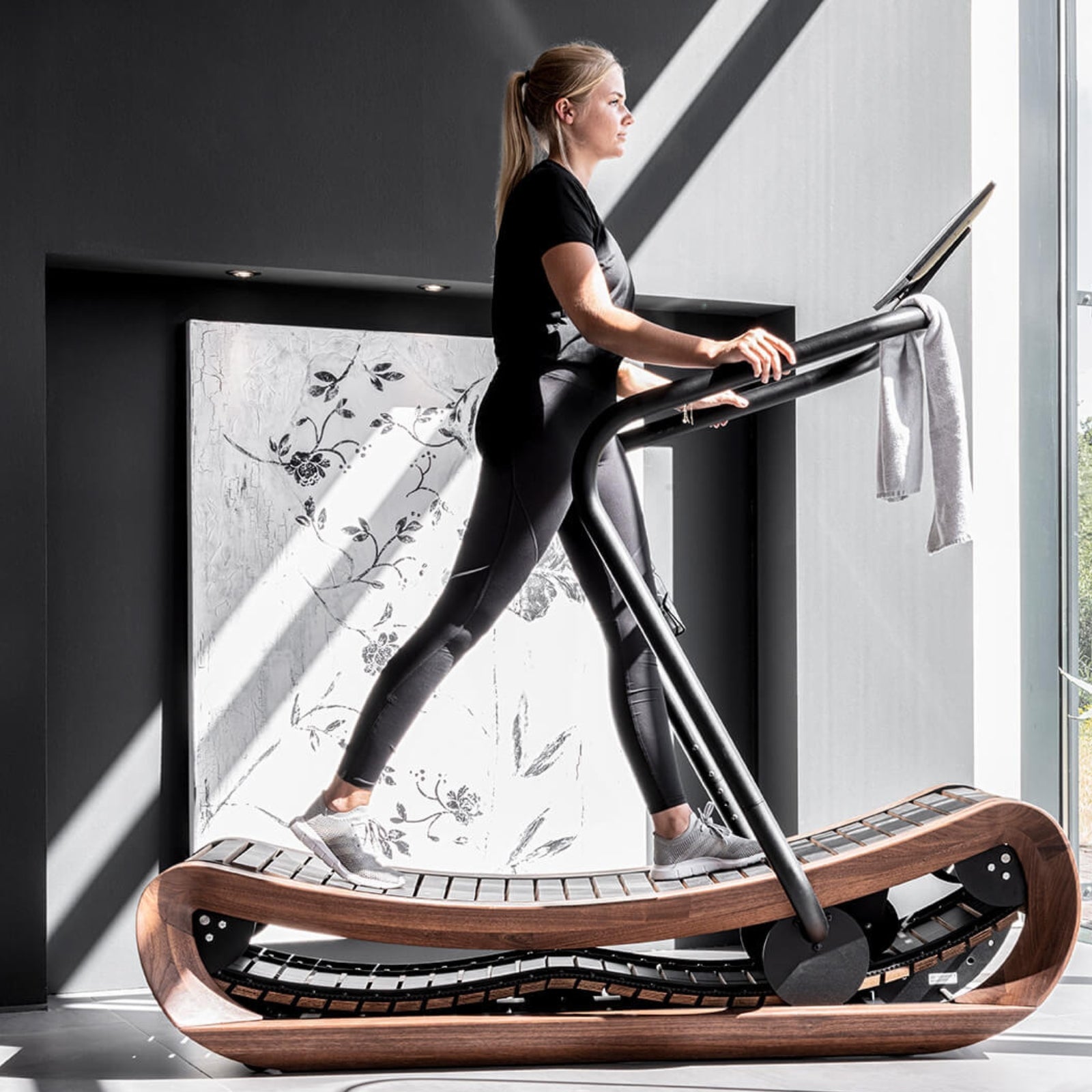 NOHRD SprintBok V2 Zwart motorloze houten loopband - Gebeitst eikenhout - gratis installatie