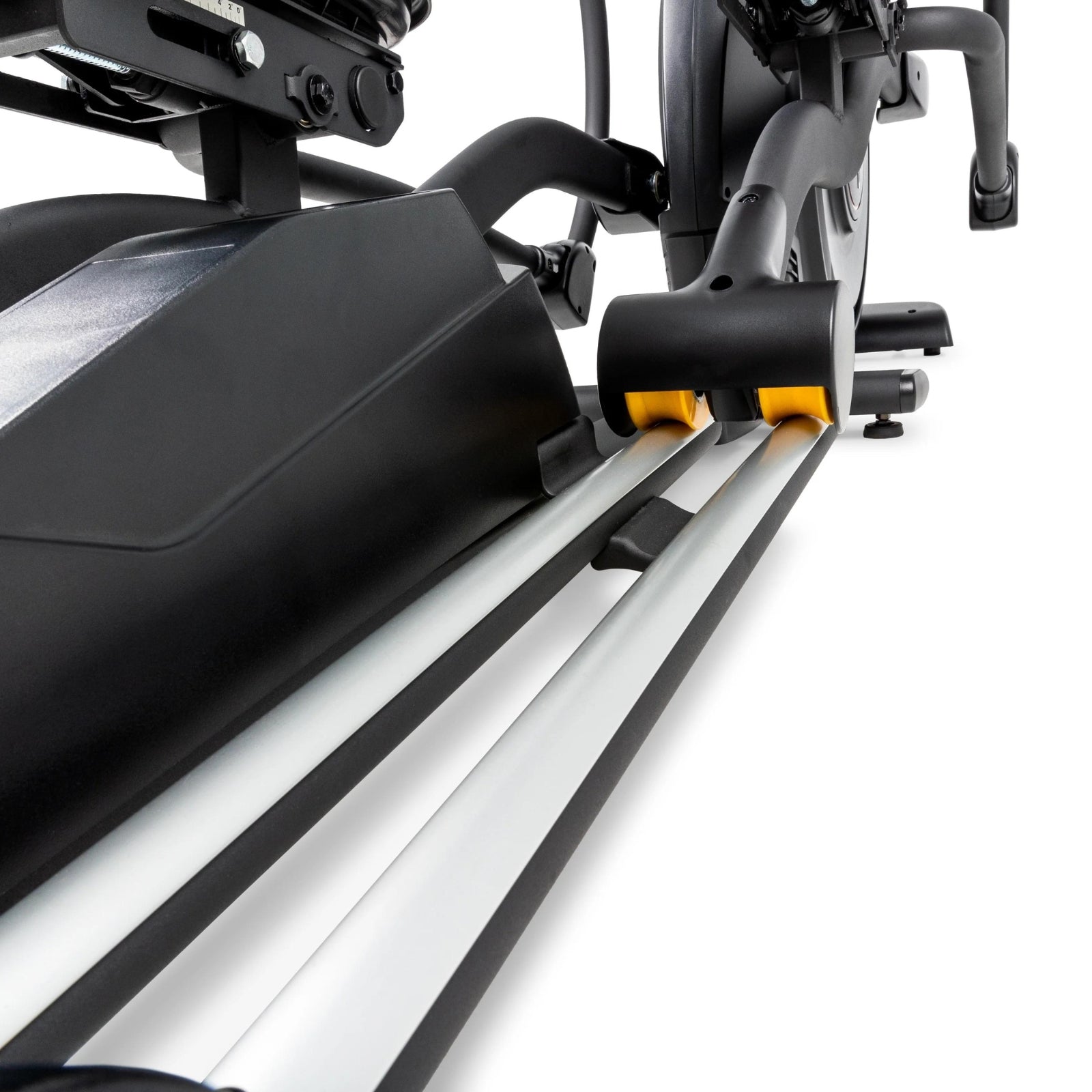 Sole Fitness E95 crosstrainer