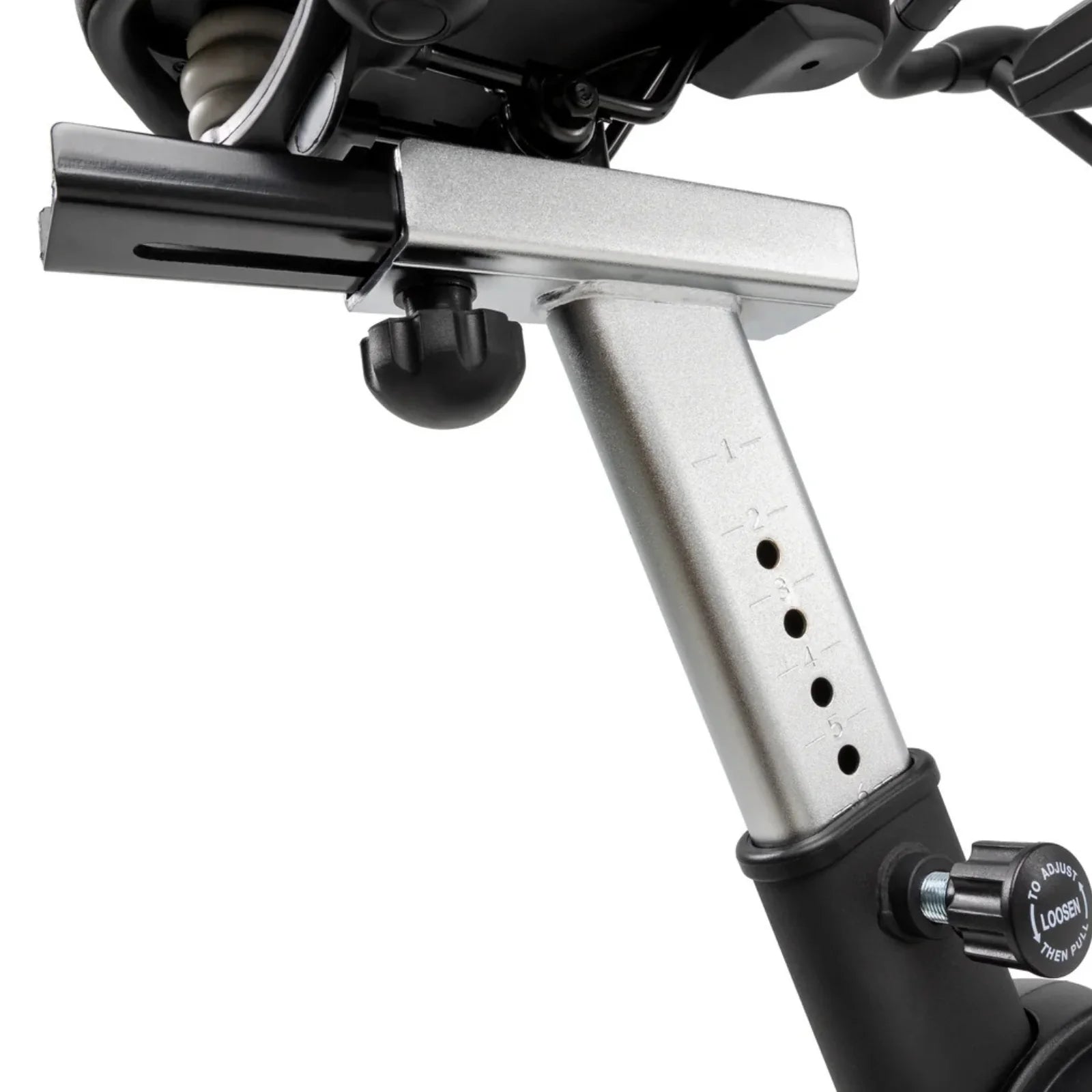 Sole Fitness LCB upright bike / hometrainer met touchscreen entertainment scherm