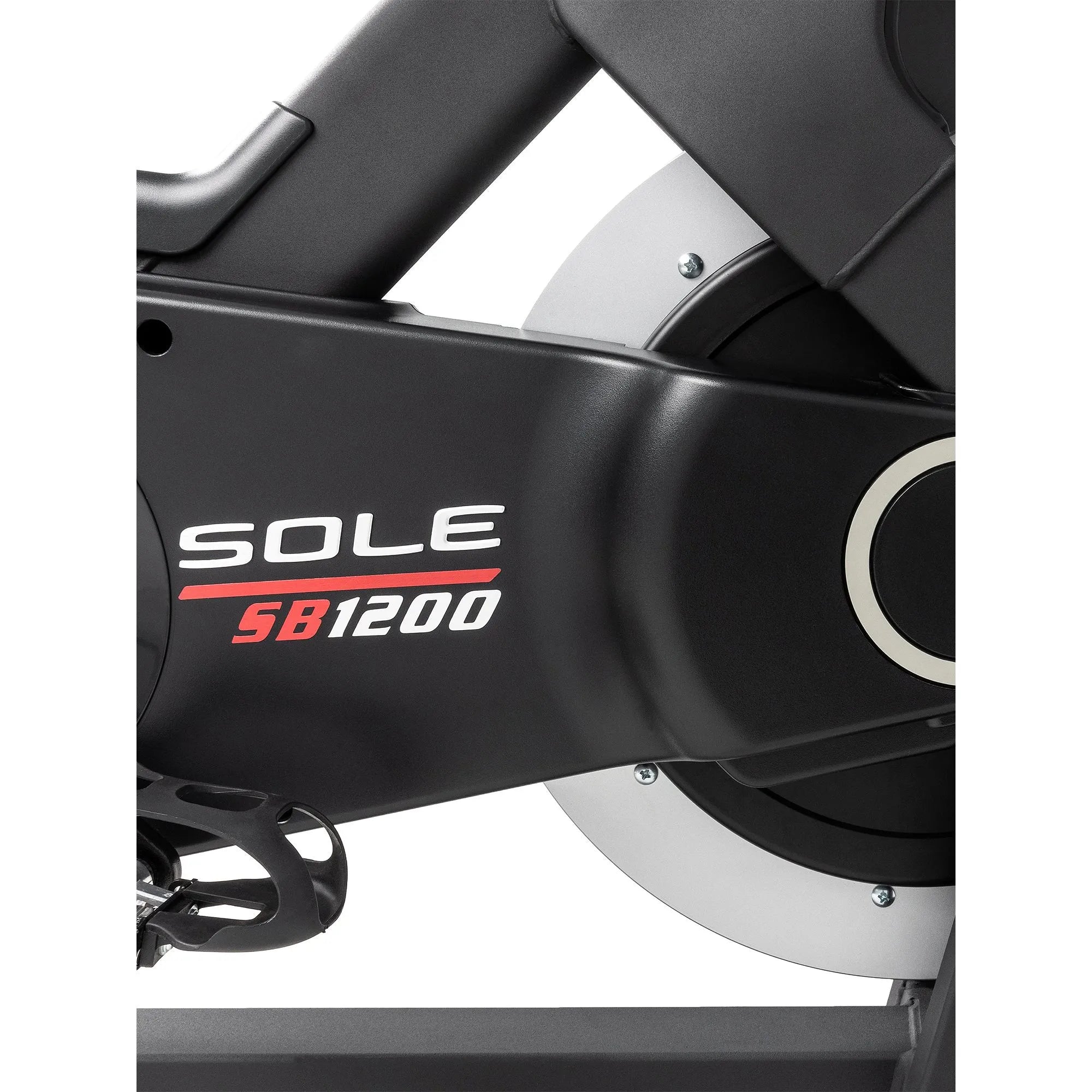 Sole Fitness SB1200 spinningfiets met touchscreen entertainment scherm