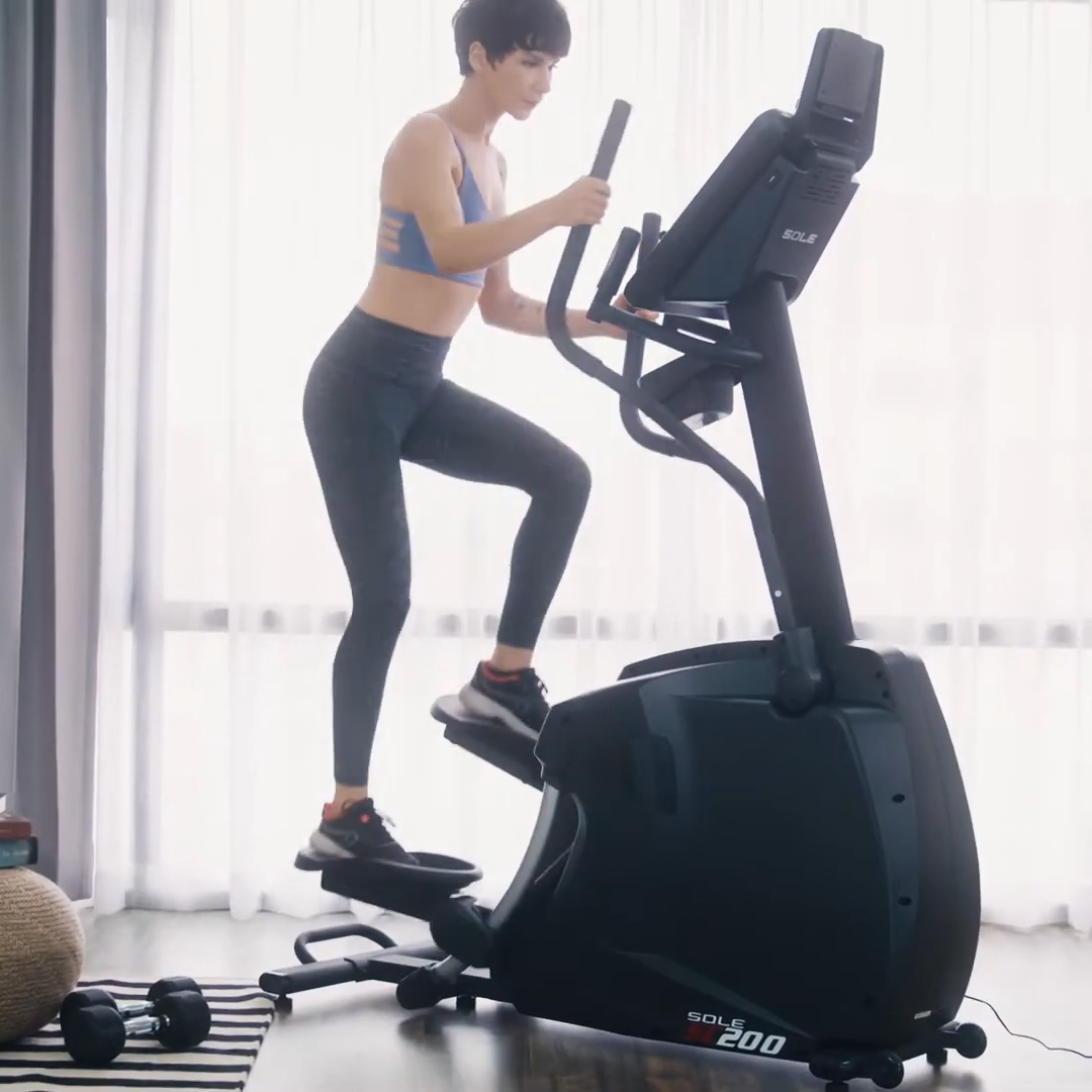Sole Fitness SC200 stepper