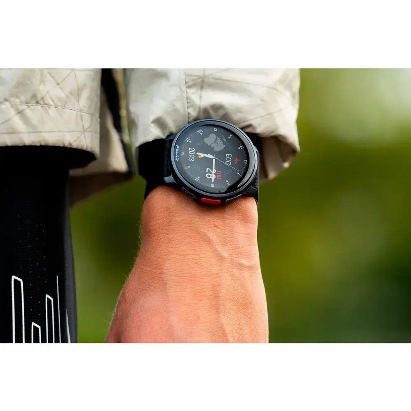 Polar Vantage V3 Night Black Premium Multisporthorloge S-L - Zwart