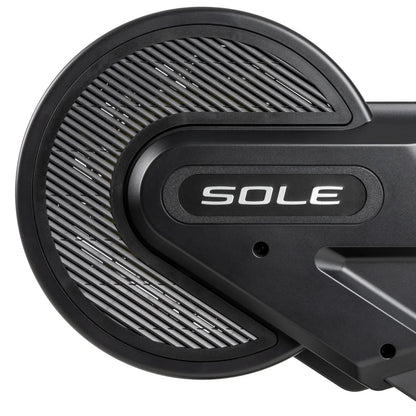 Sole Fitness SR550 roeitrainer met touchscreen entertainment scherm