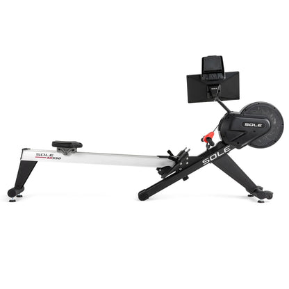 Sole Fitness SR550 roeitrainer met touchscreen entertainment scherm