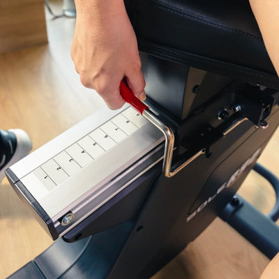 Vélo semi-allongé Sole Fitness R92