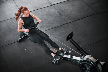 Half Human Air Rower Roeitrainer