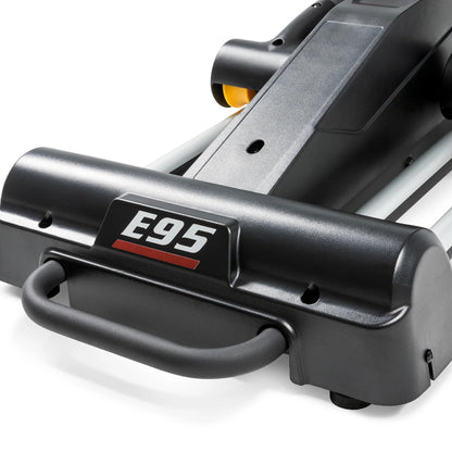 Sole Fitness E95 crosstrainer